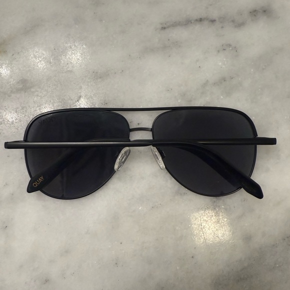 Quay Australia Black Sunglasses - Picture 4 of 5